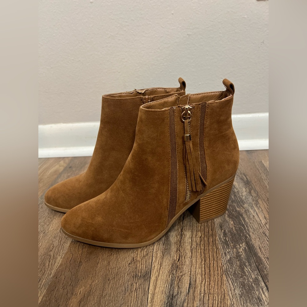 JustFab Tan Suede Tassel Ankle Booties